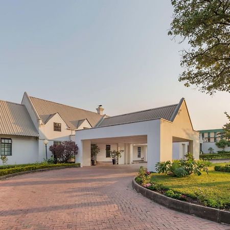 Protea Hotel By Marriott Chingola Eksteriør bilde